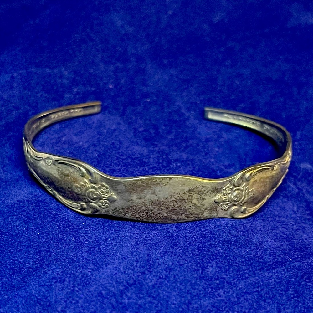 Vintage Wm. A. Rogers Oneida Spoon Cuff Bracelet Silver Plate Blank ID Style